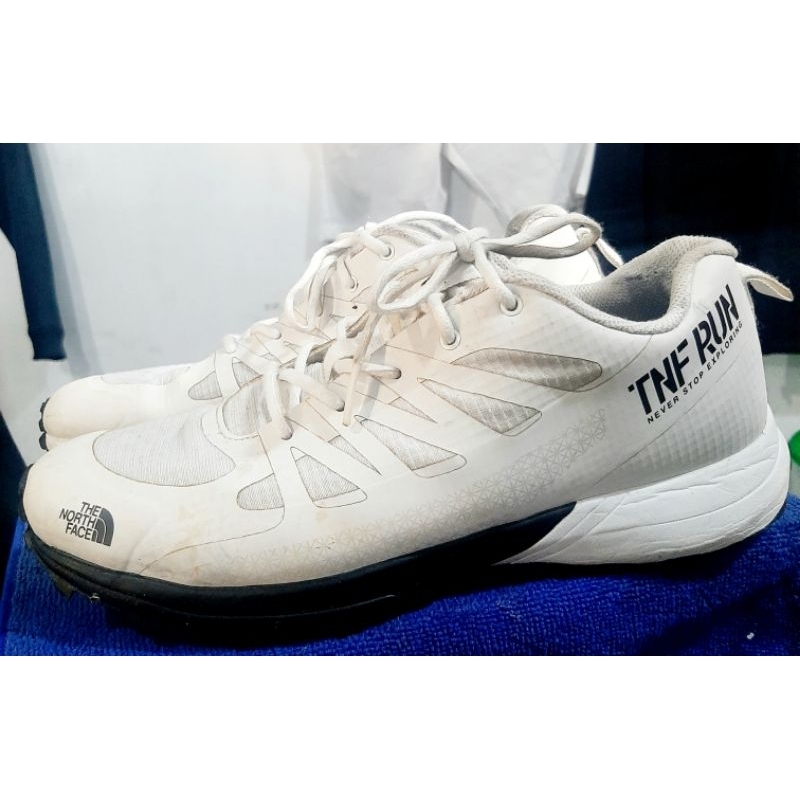 sepatu shoes outdoor TNF run vibram thrif second