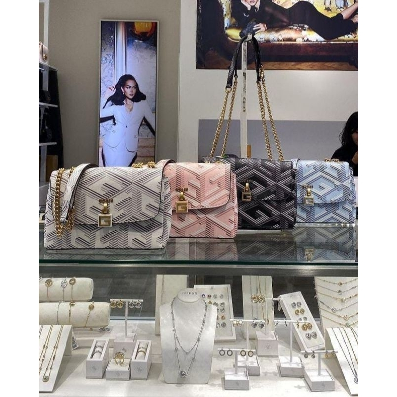 tas guess Montreal shoulder ORI sale 70%