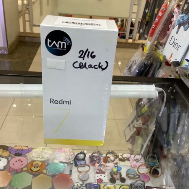 Hp Xiaomi Redmi 7 Ram 2/16GB Warna Black