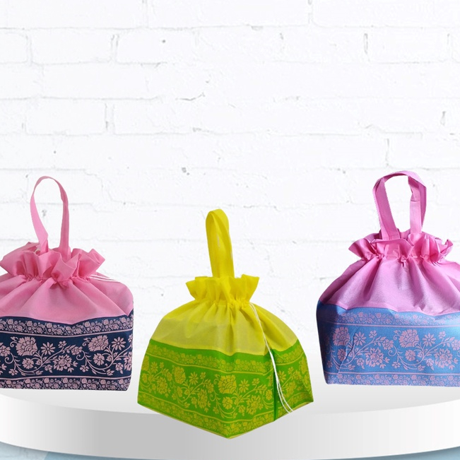 

Tas Hajatan | Goodie Bag Berkatan | Tas Dus Nasi Serut Flower 29X22X22
