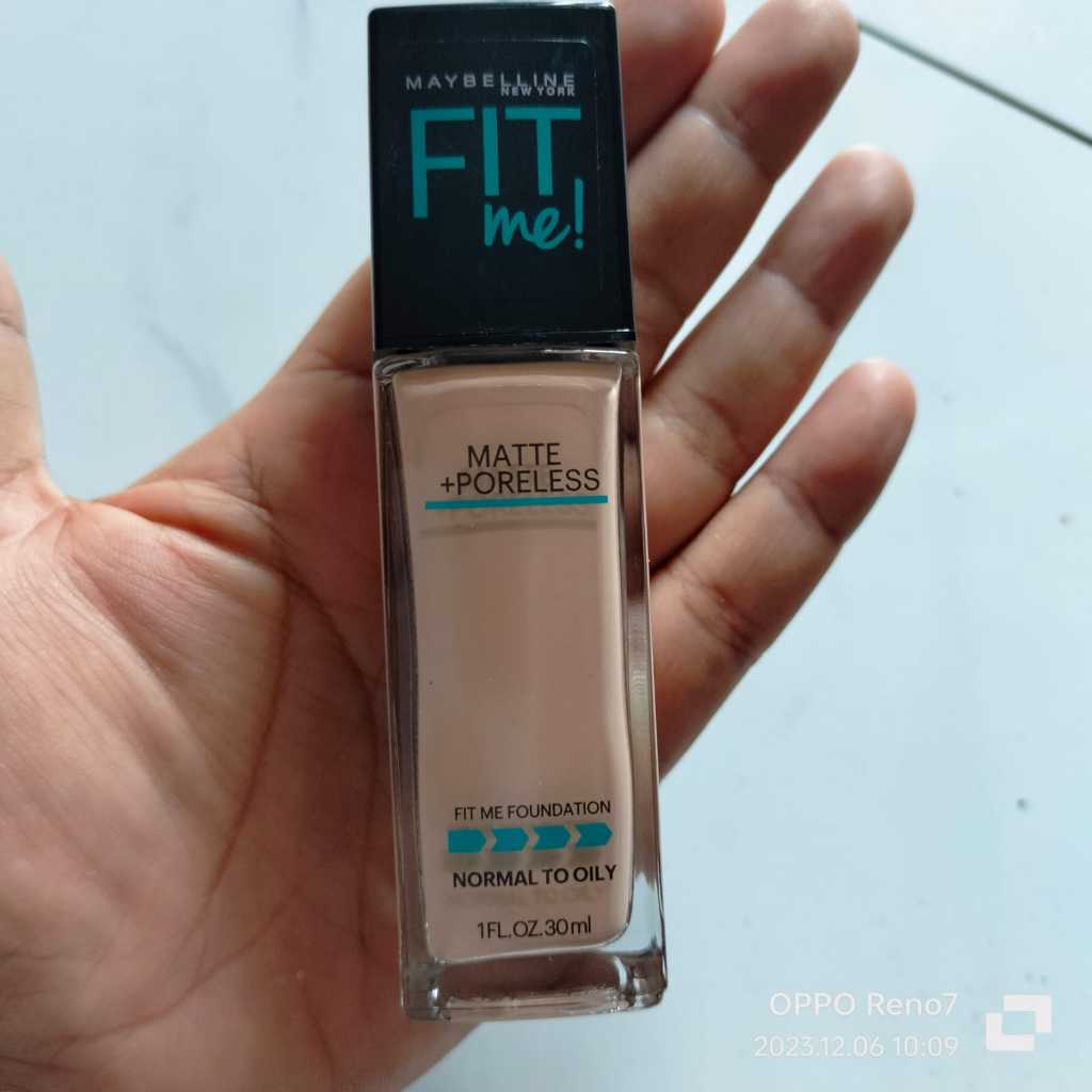M4yb3k1n3 Fit Me Matte Poreless Liquid Foundation 30ml