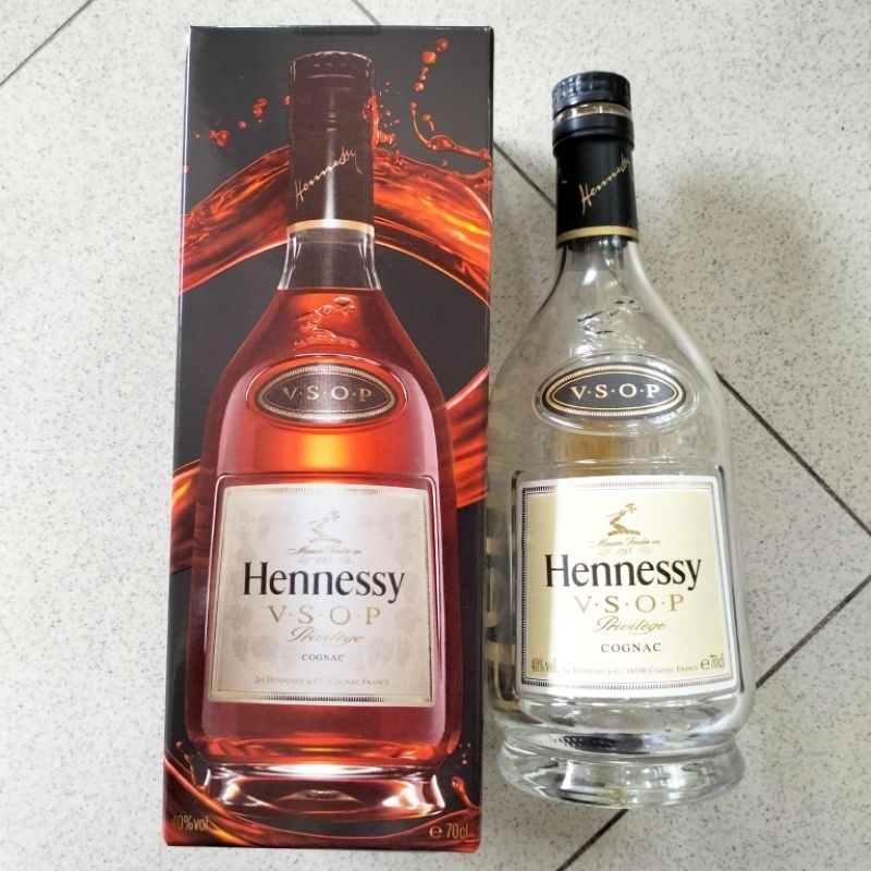 Botol kaca bekas kosong Hennessy VSOP cognac 700 ml