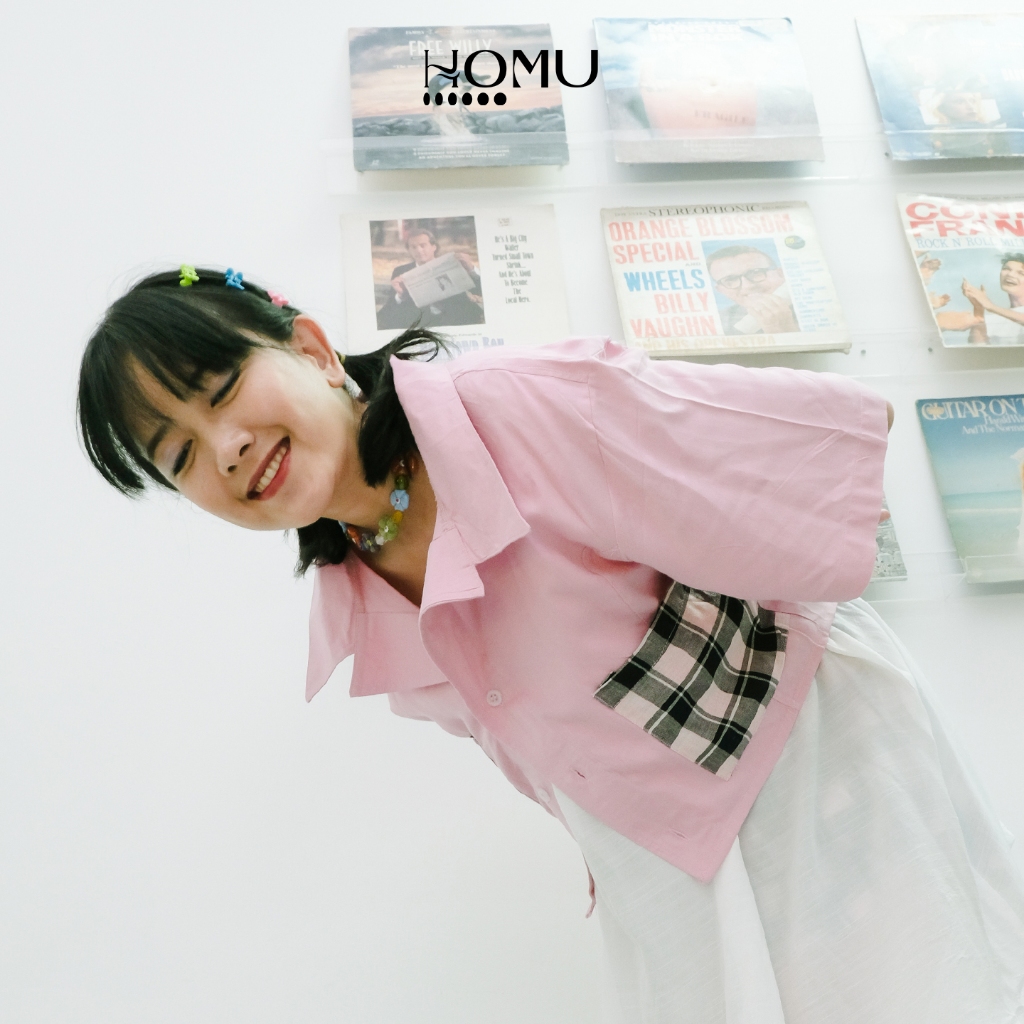 HOMU Studio | Plaid Pocket Cropped Shirt - Baju Wanita Cropped - Kemeja Crop Wanita -  Baju Rumah