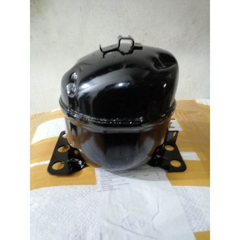 KOMPRESOR KULKAS 1/6 FUJI COBE