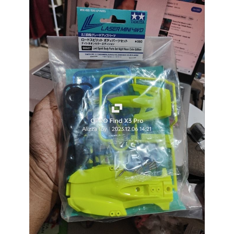 Tamiya 95637 Lord Spirit Body Part Set Night Neon Color Edition