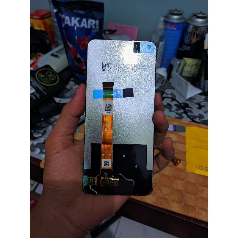 lcd ori bawaan realme 7 minus retak