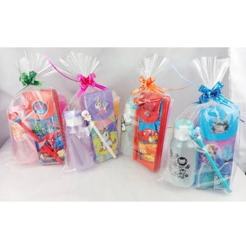 

Paket ulang tahun murah/ paket tempat pensil ulang tahun bts / paket ulang tahun bt21