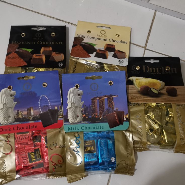 

Grosir Imelda 75gr Chocolate Gusset Milk Dark Hazelnut Coklat