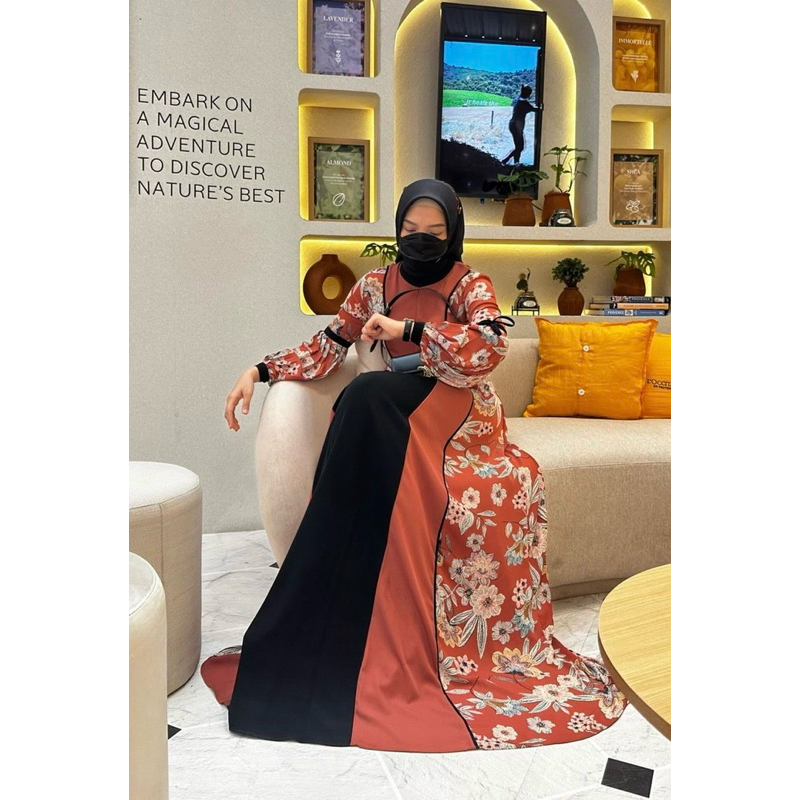 Laura Dress by madeira