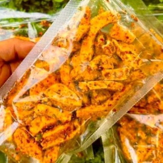 

BASRENG DAUN JERUK SNACK BARAYA 55 gram