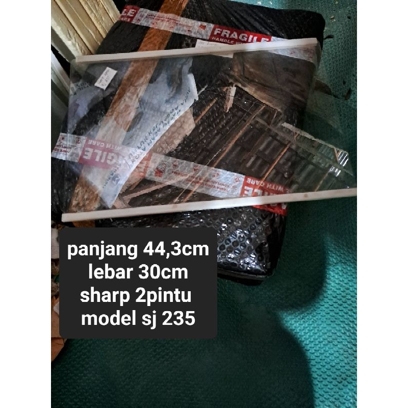 tatakan tengah bekas sharp 2pintu model sj235,sj 236,sj 246,sj316,sj317,sj326