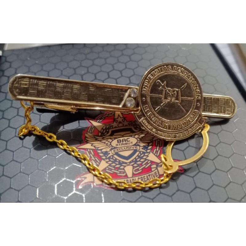 jepitan dasi unhan gold plate