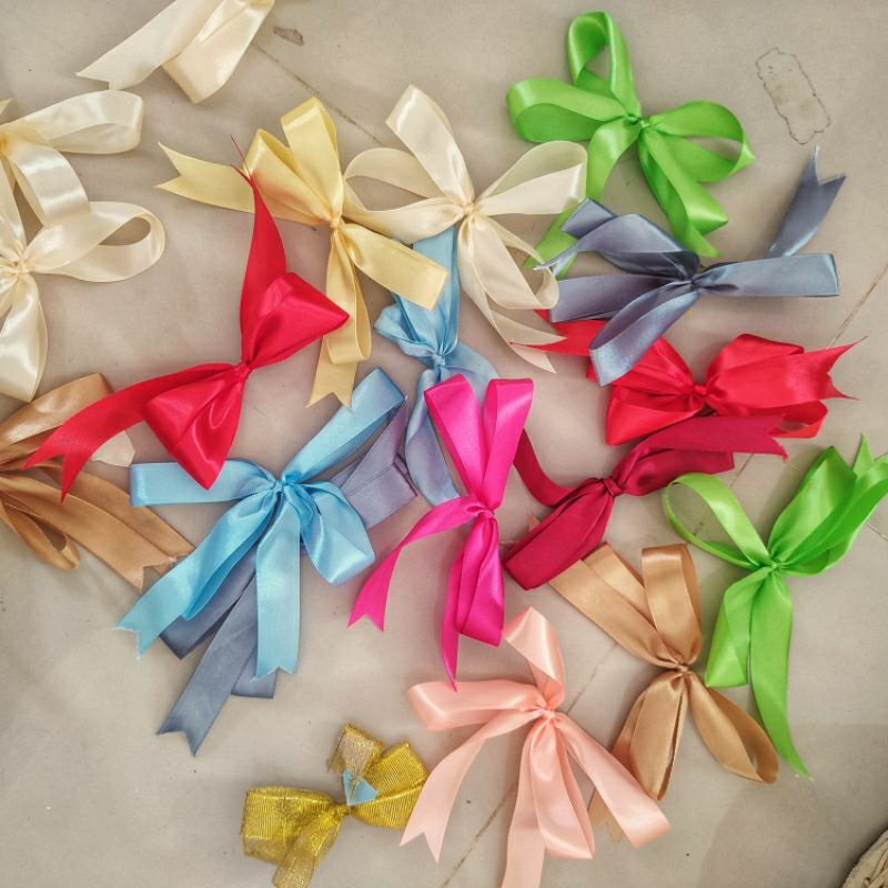 

pita satin hias warna warni