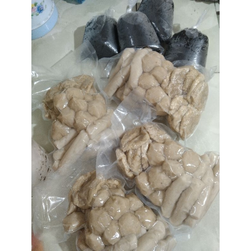 

Pempek vakum ikan kakap super isi 30