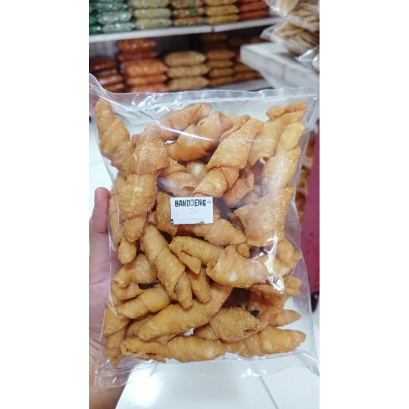 

PISANG MOLEN KEMASAN, RENYAH MANIS TERASA PISANGNYA
