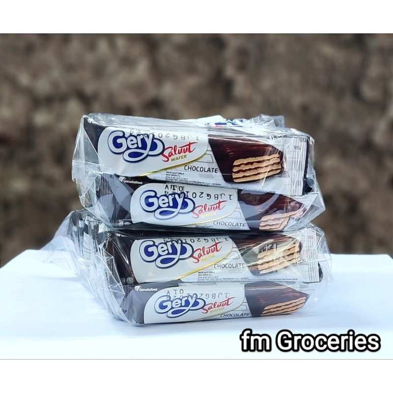 

Gery Salut Wafer Coklat isi 24 pcs