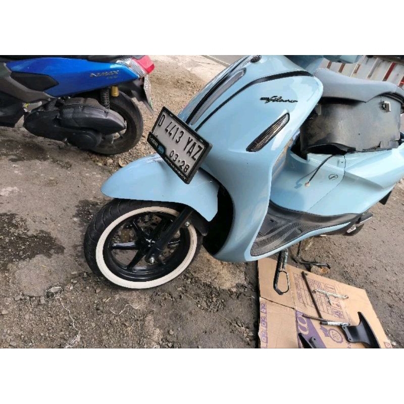 lis ban motor yamaha Grand filano. list ban white wall grand filano