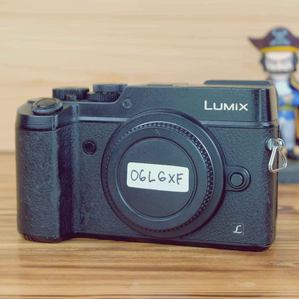 Panasonic Lumix GX8 Body Only Fullset