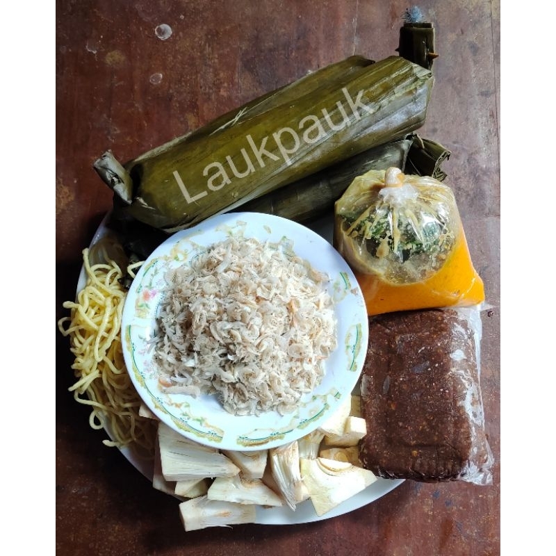 

Paket Lontong 5-7 Orang