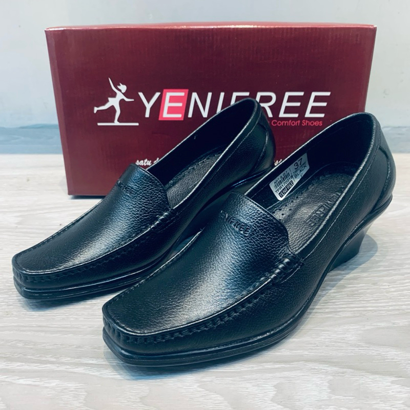 Sepatu Pantofel Wanita / Sepatu Kantor YENIFREE - S-017