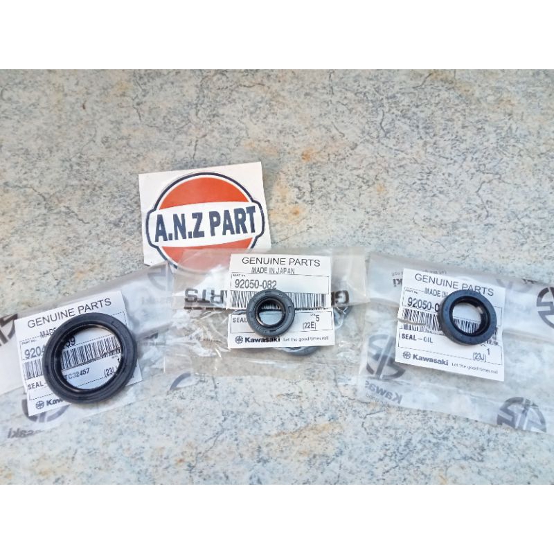 Seal Sil mesin Kawasaki Binter merzy - KZ200 KZ 200 - Verseneling Gear depan Kick stater