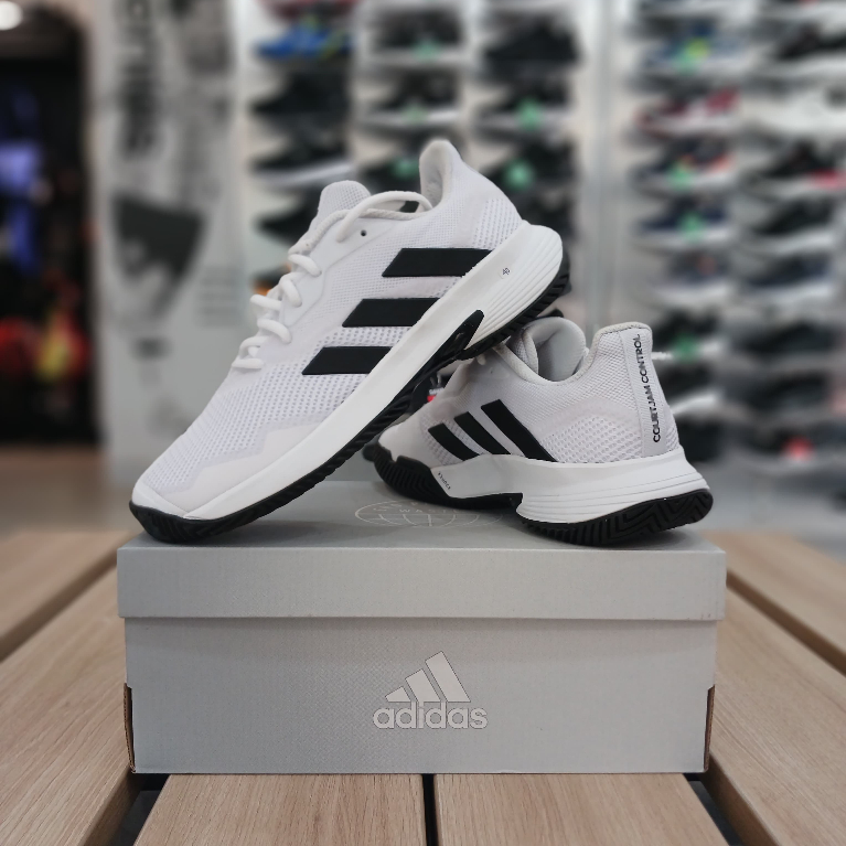 Sepatu Tenis Pria - ADIDAS CourtJam Control  - Black/White [GW2554] - Original