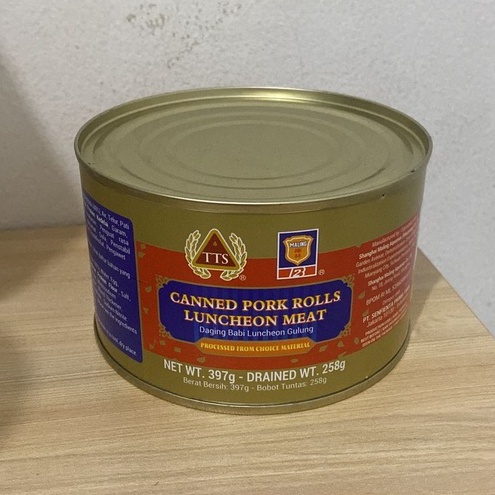 

Terbaru 12.12 TTS Daging Babi Gulung Canned Pork Egg Rolls Luncheon Meat 397 gr !!