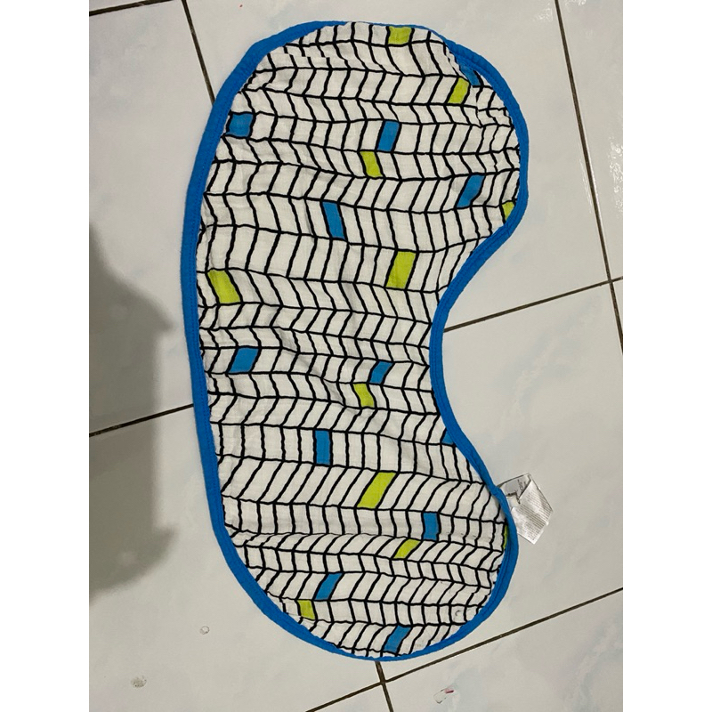 Preloved Aden Anais burpy bibs