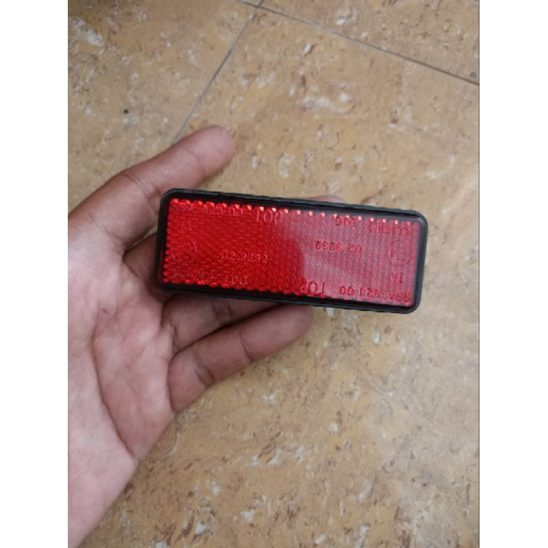 Mata Kucing Slebor Belakang Honda CB150R Old ORI COPOTAN (BEKAS)