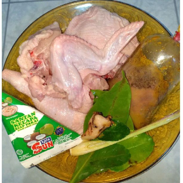 

Paket opor ayam mentah siap masak