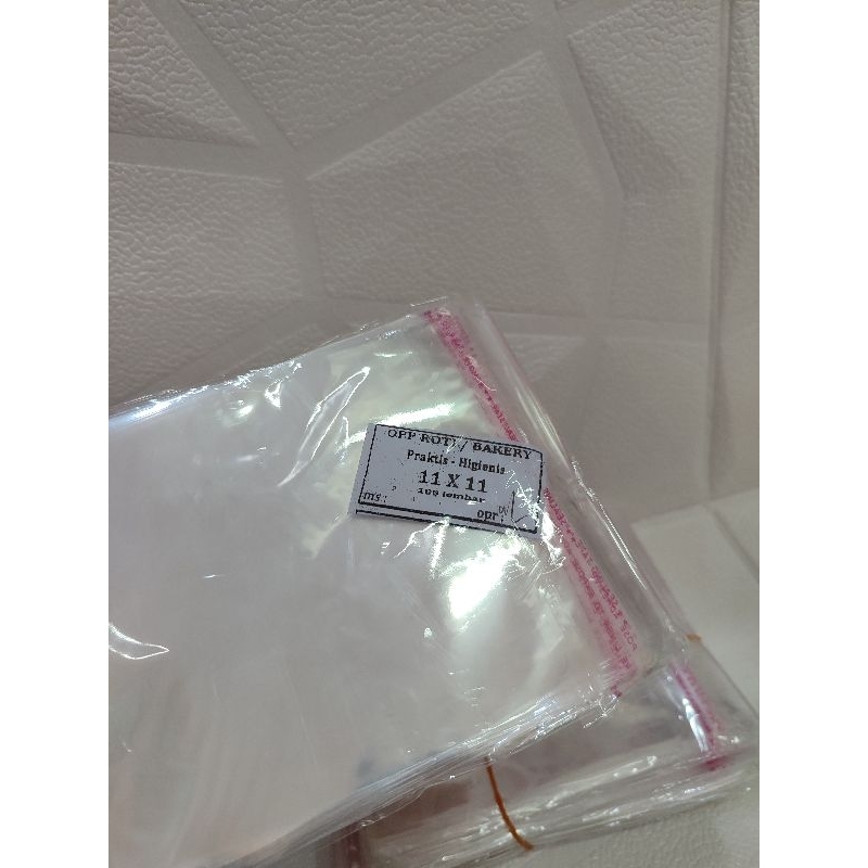

Plastik OPP BENING LEM PEREKAT 11x11