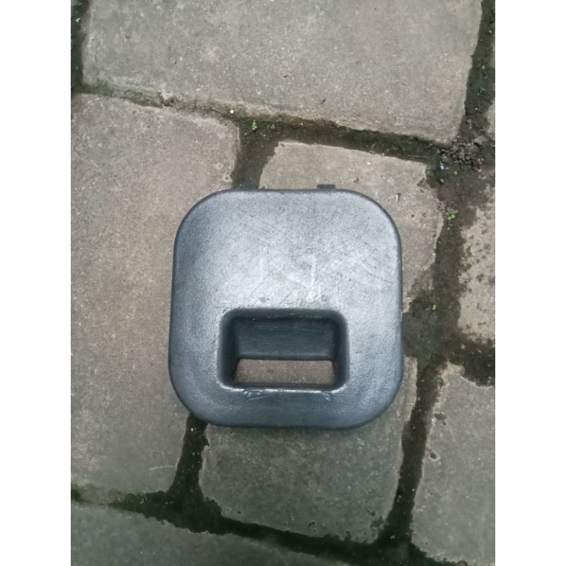 tutup box sekring Kijang Kapsul
