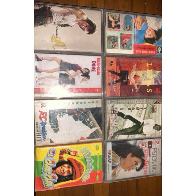 KASET PITA JADUL ORIGINAL / MUSIK CAMPURAN / WALKMAN / BARANG JADUL / RADJA / NIDJI / UNGU / HELLOWE