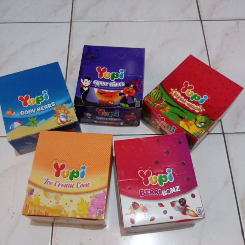 

YUPI display box isi 12/24pc_Permen Jelly Gummy