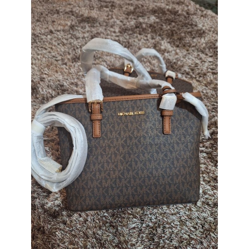 MK jet set travel xs Brown
