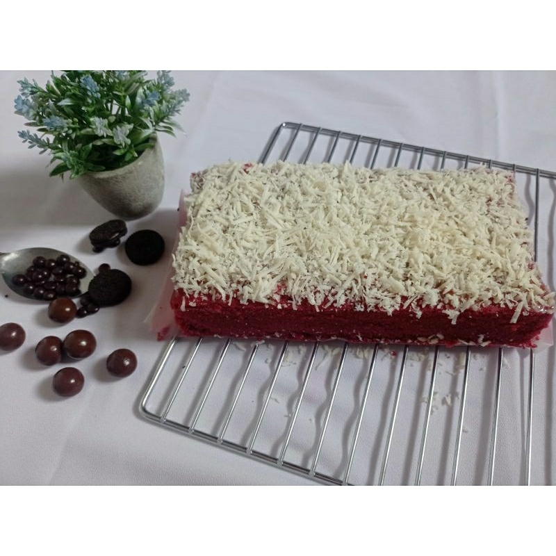 

Bolu Susu 20x10 cm Enak Lembut/Hampers/Hantaran/Termurah