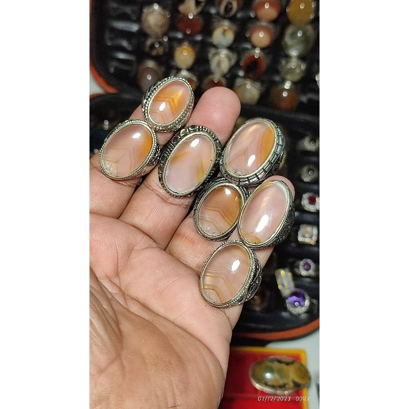 Junder pelangi / iris agate