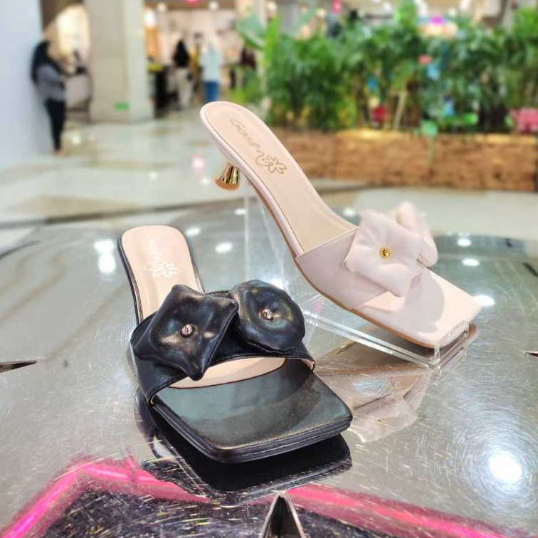 [DAPAT PAPERBAG] READY Sandal GOSH ART 252