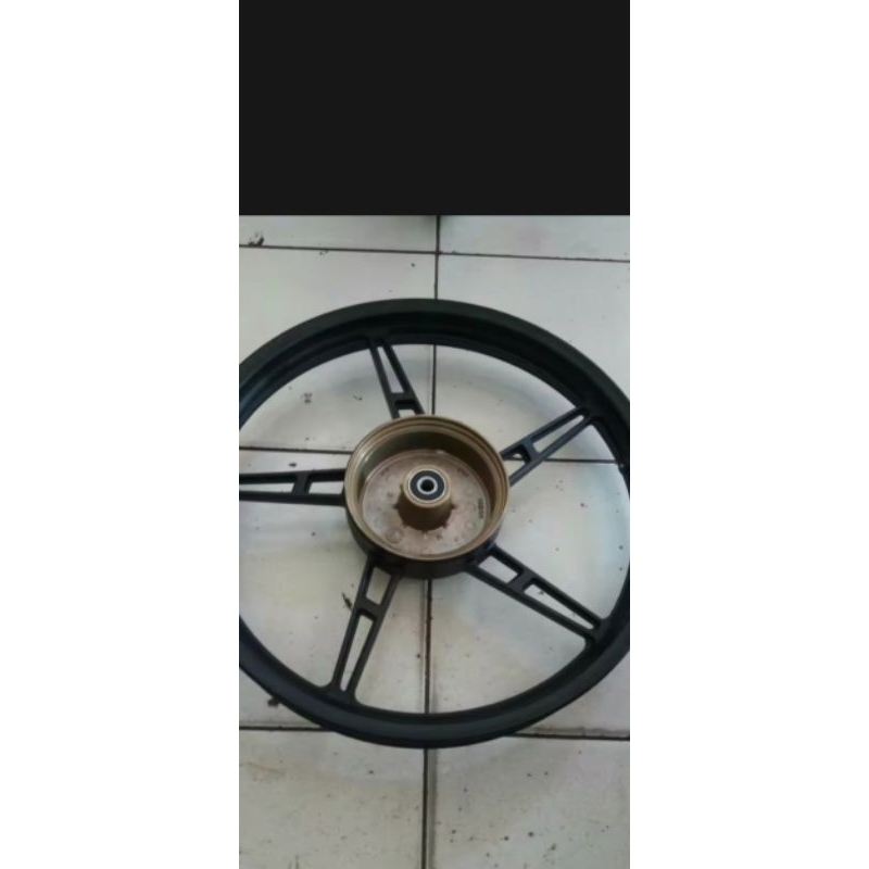 VELG RACING BELAKANG MOTOR YAMAHA JUPITER Z/VEGA ZR/VEGA R NEW/MEREK ROSSI ORIGINAL UKURAN 17 X160 H