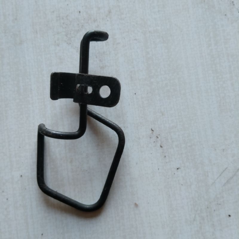 Breket dudukan klem selang master rem depan Yamaha mio smile