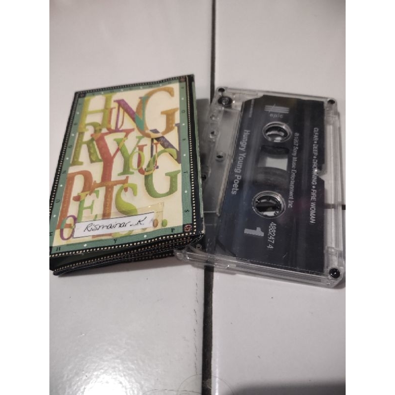 kaset pita hungry young poets