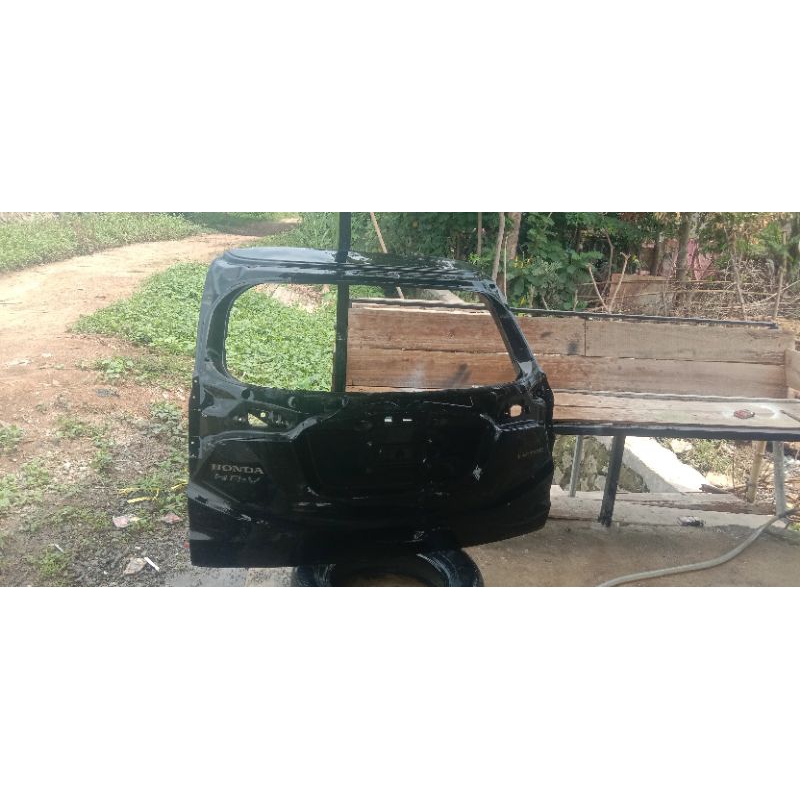 pintu bagasi hrv lama