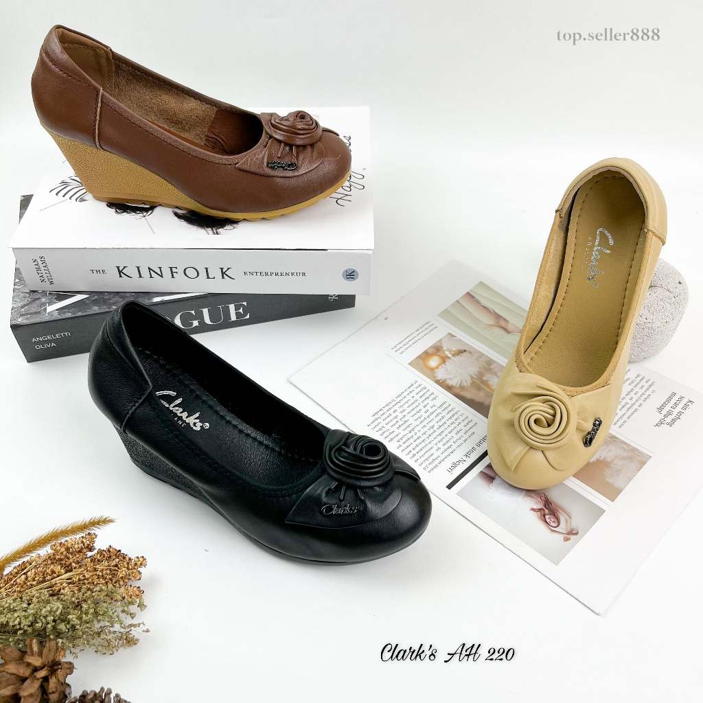 Sepatu Kulit Wanita Clarks Wedges 7 cm AH 220