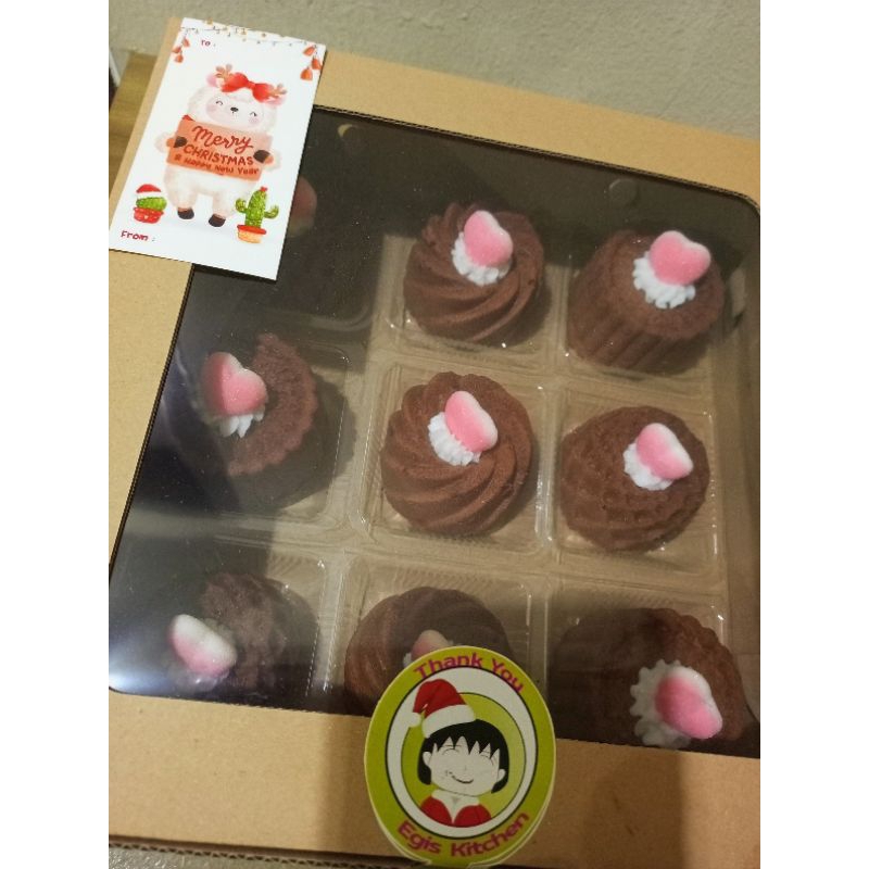 

Egis milky Bolkus box isi 9 all variant rasa/hampers bolu