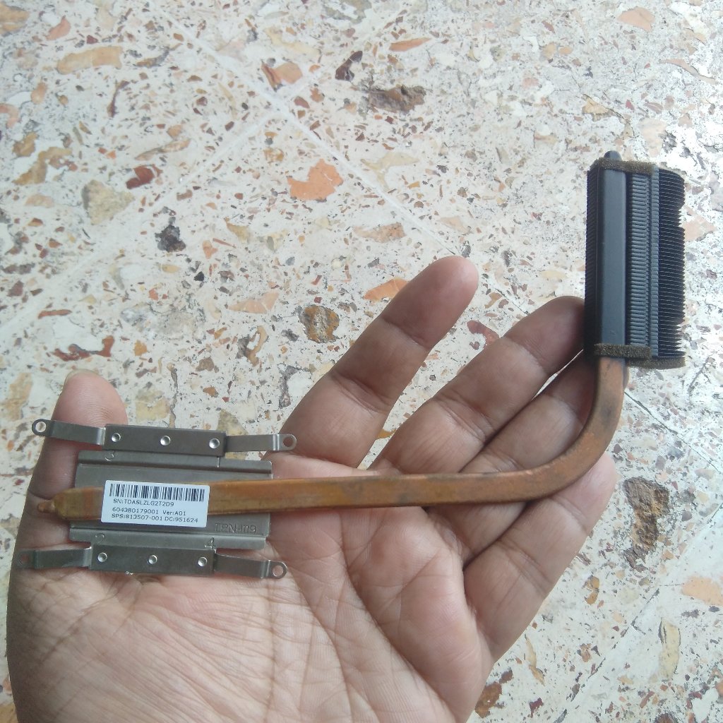 Heatsink HP 14 ac186TU Heatsink Pendingin Laptop HP 14 ac186TU Besi Pendingin CPU HP 14-ac186TU Pend