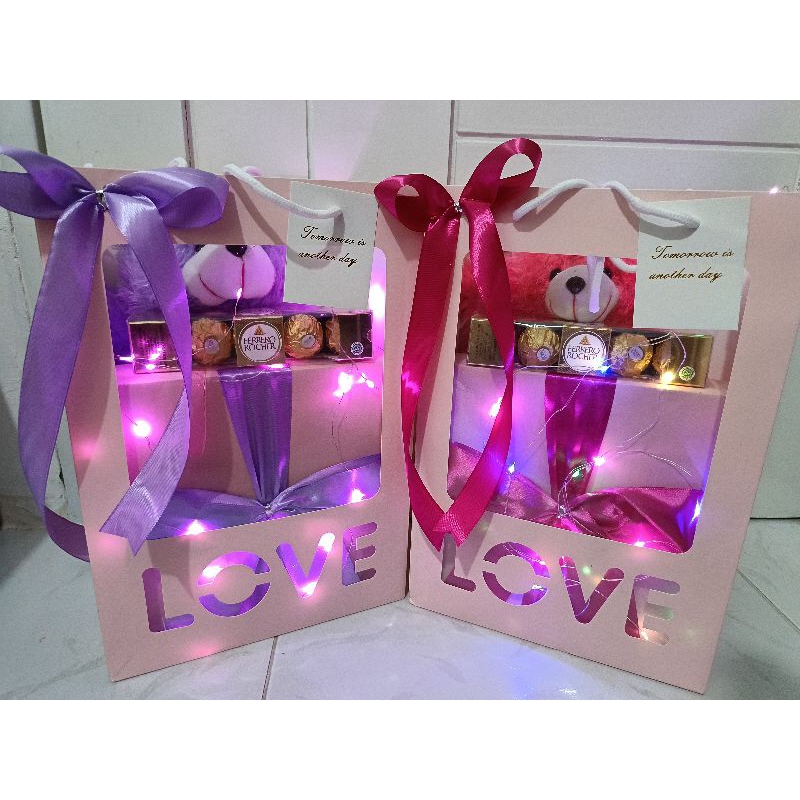 

KADO VALENTINE / KADO ULTAH / KADO ANNIVERSARY / KADO GURU / GIFT CEWE / HAMPERS / COKLAT VALENTINE / COKLAT FORERO / BONEKA / TAS CEWE / HAMPERS VALENTINE / KADO MURAH / KADO BATAM