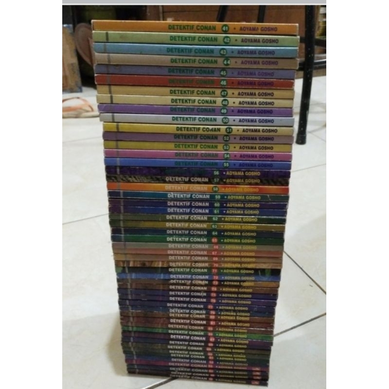 komik detektif conan 1-96 (91 komik)