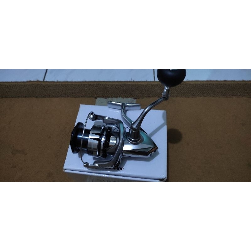 Reel Shimano stradic FL C5000XG kondisi 93%