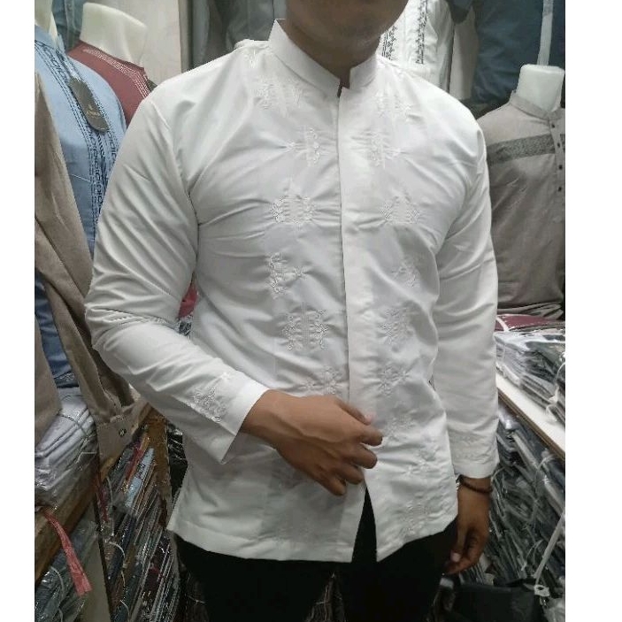 BAJU KOKO BORDIR KERANCANG PADANG MODREN /BAJU KOKO PUTIH BORDIRSULAMAN PADANG ORIGINAL /KOKO PRIA B