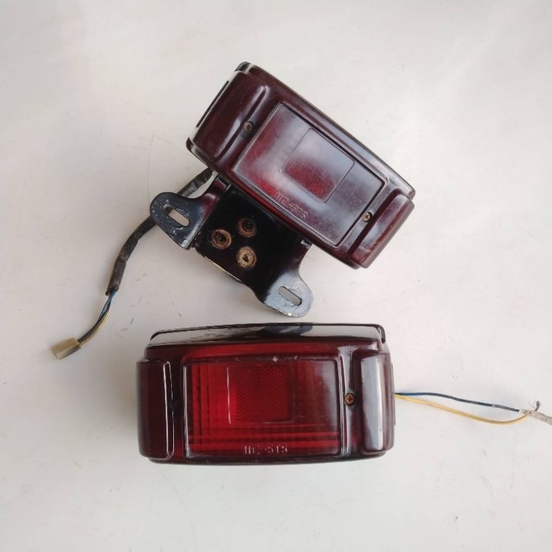 LAMPU BELAKANG RX SPESIAL YT115 COBRA 5T5 MERAH TUA ORIGINAL COPOTAN LAMPU REM BELAKANG RX SPESIAL